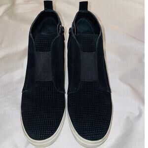 Steve Madden Wavery Wedge Sneaker - Women's Size 7.5 -‎ Black Suede